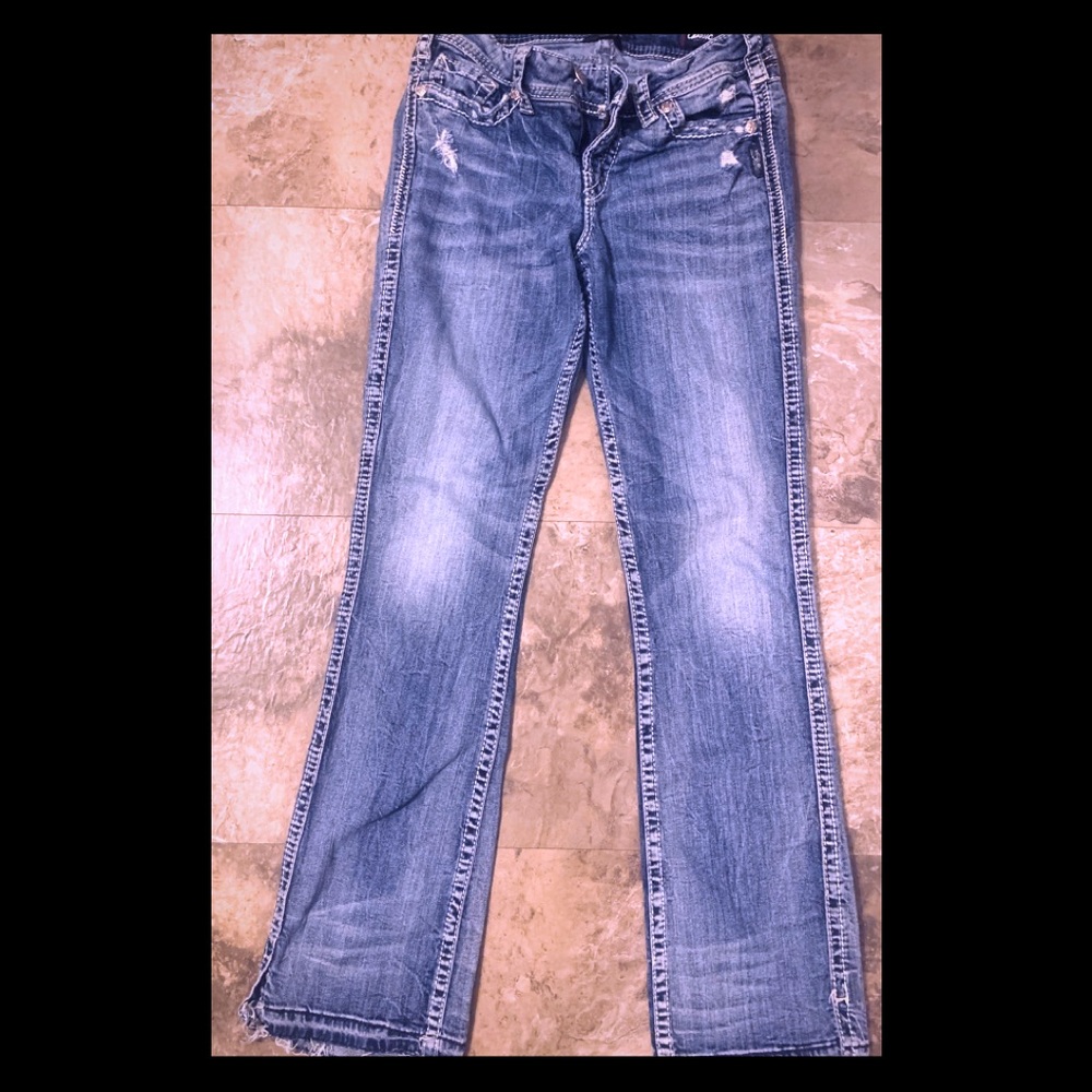 Silver jeans co suki boot cut jeans size 4 or 27